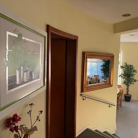 Garni Schick Hotel